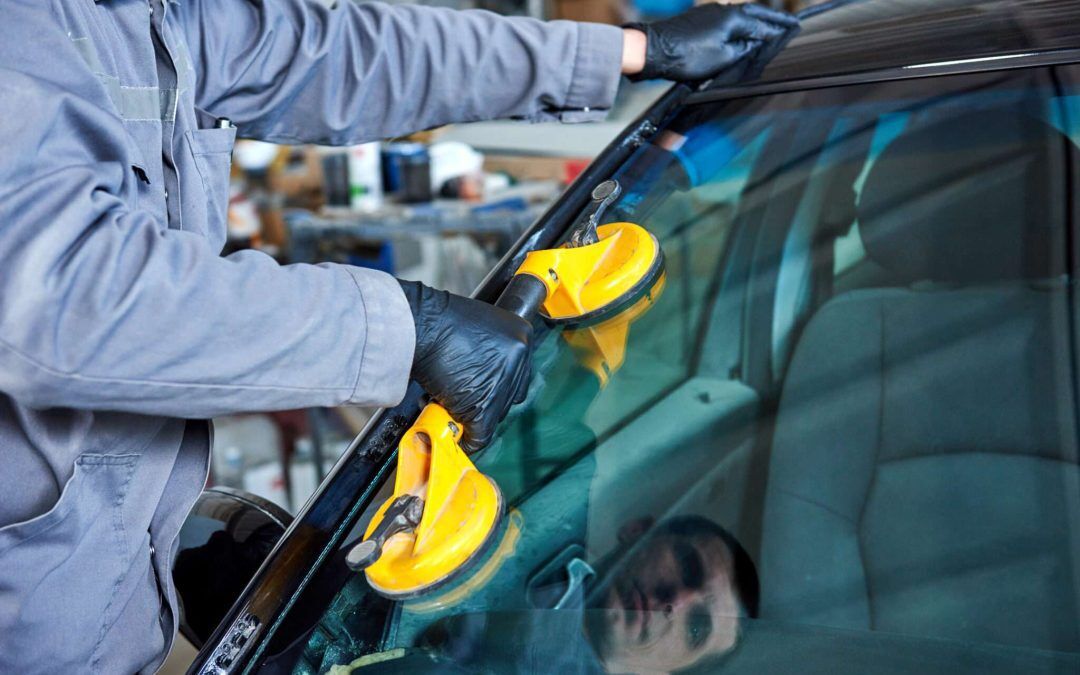 Steps Of A Windshield Replacement